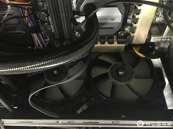 这货没人晒 篇二:海盗船H100i-GTX散热器开箱附安装过程