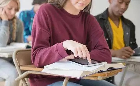 8千余人高考0分是怎么回事？高考考0分的原因是什么？