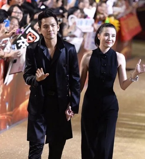 钟汉良齐芳儿子照片 被爆隐婚多年