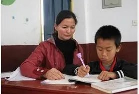 老师如何做到平等对待每一个学生