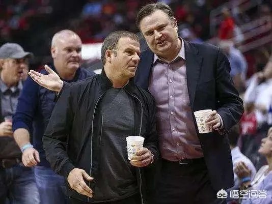 火箭队总经理莫雷的年薪是多少？他的薪水在NBA的总经理中是什么水平？