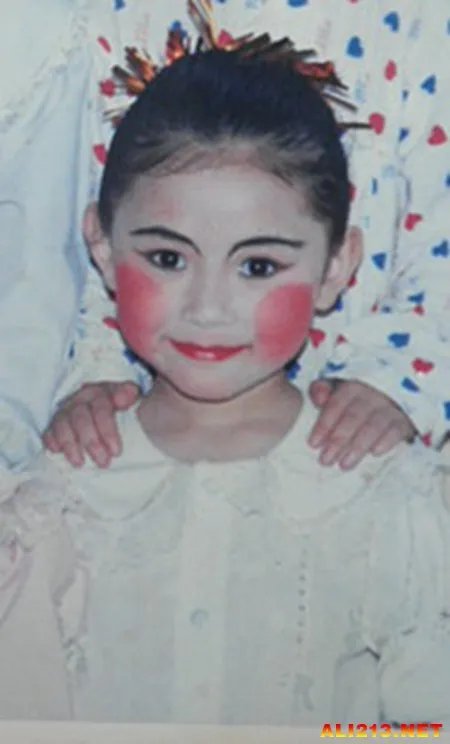 想当初贫僧也是驱魔人 那些不堪回首的童年照片