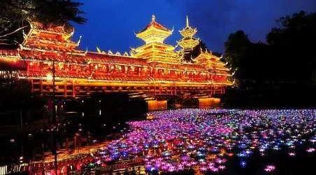 中国夜场论坛的网站特色