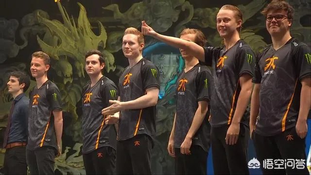 英雄联盟S8抽签