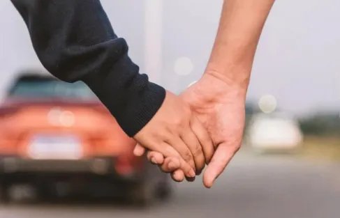 民政局拒绝3月14日加班建议，民政局是如何回应的？