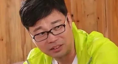 邓伦为他5次下跪,贾乃亮岳云鹏都讨好他,他是《极限挑战》里的谁?