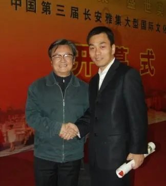 肖友发的相关报道