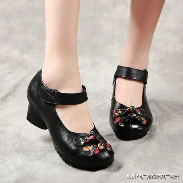 有适合妈妈穿着跳广场舞不掉跟的鞋吗?