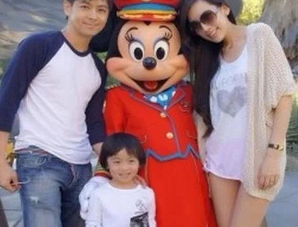 kimi小小志妈妈图片 罕见曝光引关注