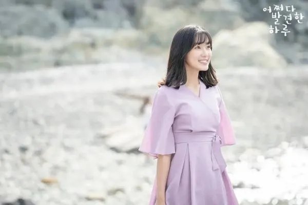 如何评价韩剧《偶然发现的一天》？