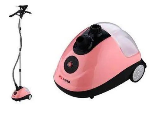 挂式蒸汽熨斗优点有哪些   挂式蒸汽熨斗的选购技巧