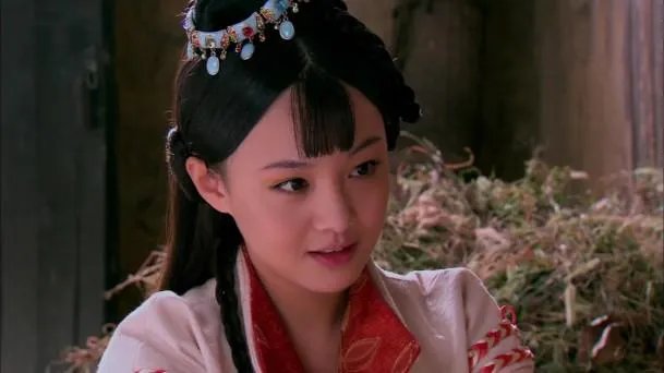 你们觉得郑爽整容前漂亮还是整容后漂亮？