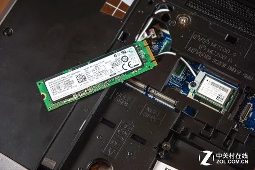 《拆本办》探秘ALIENWARE 15内部世界