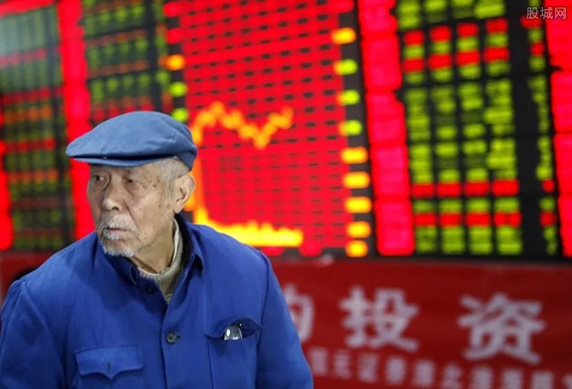 杭州女股神栽了 拍卖价值5600万豪宅抵债