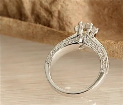 钻石购买指南有哪些 2017购买钻石戒指技巧