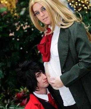 新意倍出 外国准妈妈的20张孕妇照