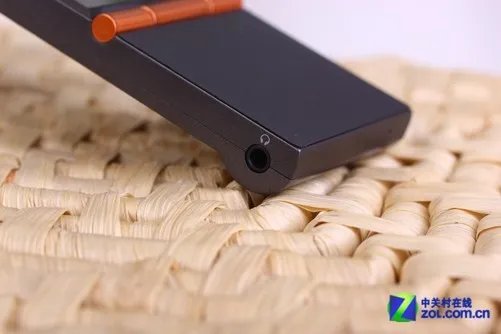 千元随身全平衡 HiFiMAN HM-700体验