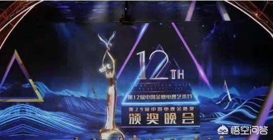 为什么有人说湖南卫视让迪丽热巴李易峰包揽大奖，看似力捧实则为他们招黑？