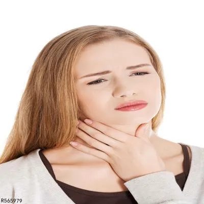 蚊子飞进喉咙怎么办