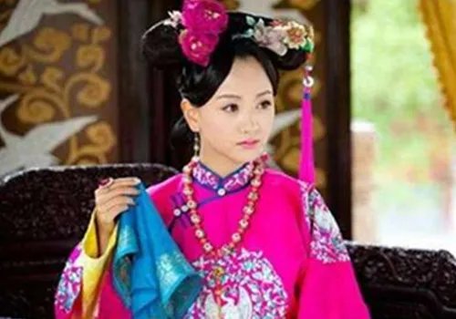 杨蓉结婚了吗？ 杨蓉陈晓结婚照遭扒