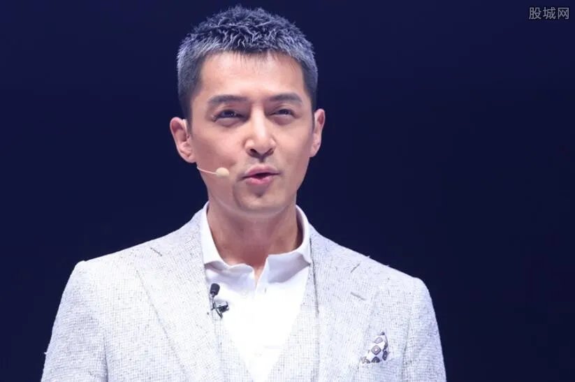 胡歌否认修读导演 读什么专业还没定