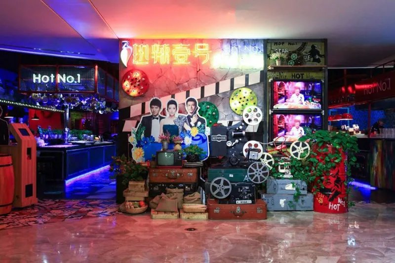 员工起诉韩寒餐厅，明星餐厅都是店大欺人吗？