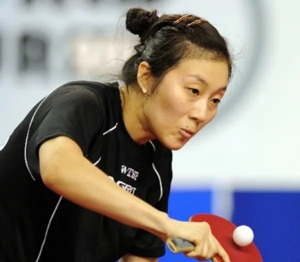 德国籍乒乓球运动员韩莹简历