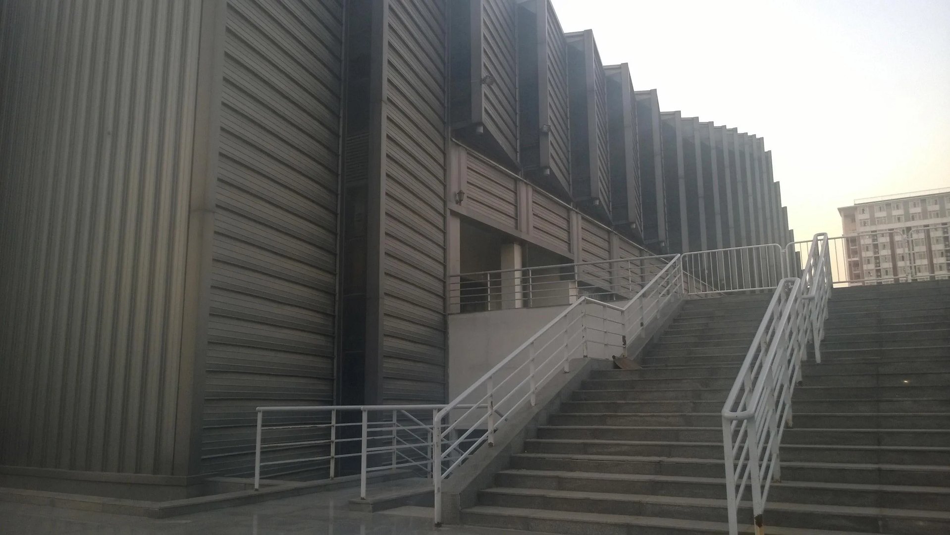 昔日巨头遗作 诺基亚WP8.1版Lumia 830评测