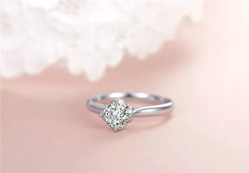 钻石小鸟实体店在哪 钻石小鸟的钻石好吗