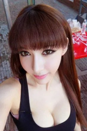 两宅男女神“被”上日本AV封面 曾代言多款网游