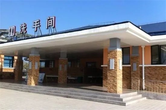 高速服务区多远一个