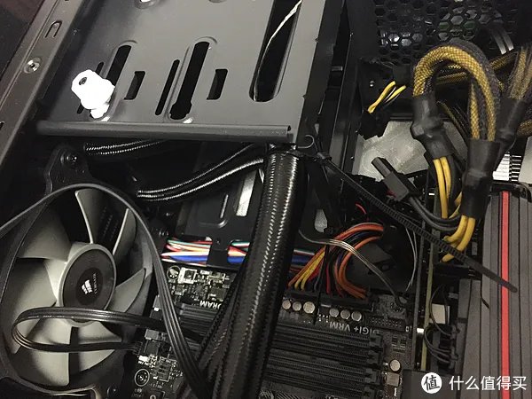 这货没人晒 篇二:海盗船H100i-GTX散热器开箱附安装过程