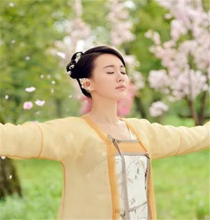 青丘狐传说封三娘是谁? 江铠同哭起来都是戏