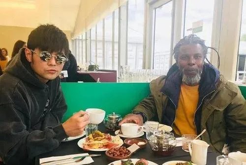 台明星在大陆多数寂寂无闻,但哪些台湾艺人是我们都熟知的?