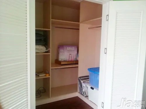 【家访秀】阳春三月走进亲山近水的别墅之家 80万搞定豪装