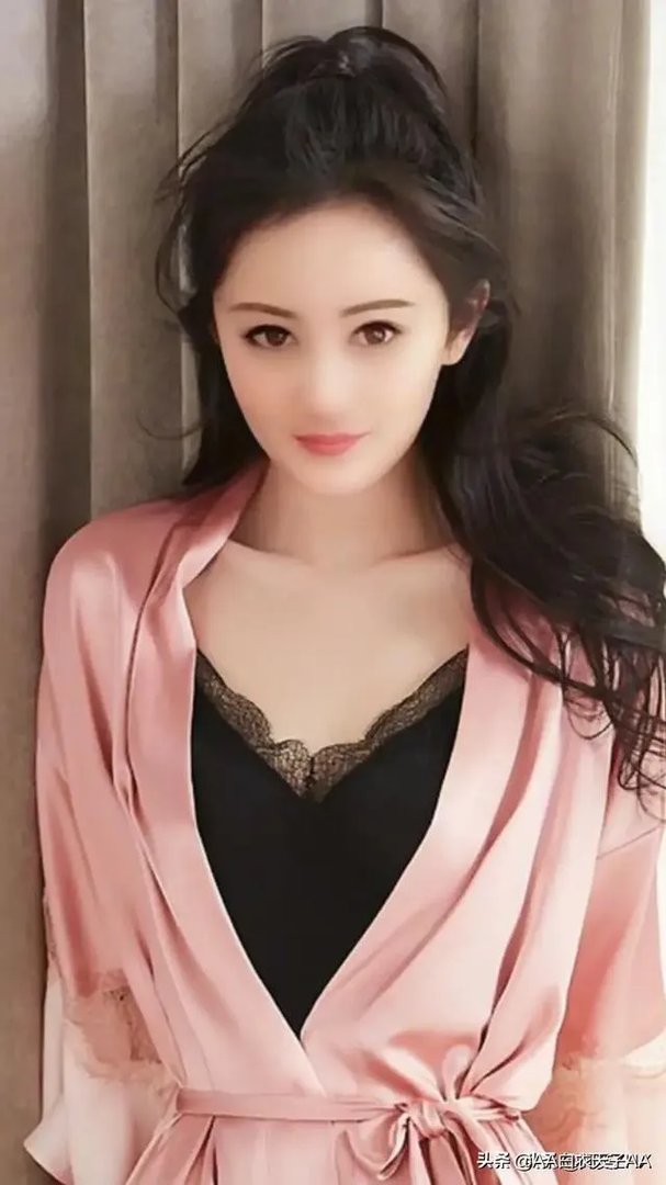 最新消息，5月6日零时起恢复全国收费公路收费，你怎么看？