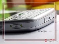 纯情也有大嗓门 联想音乐手机i716评测