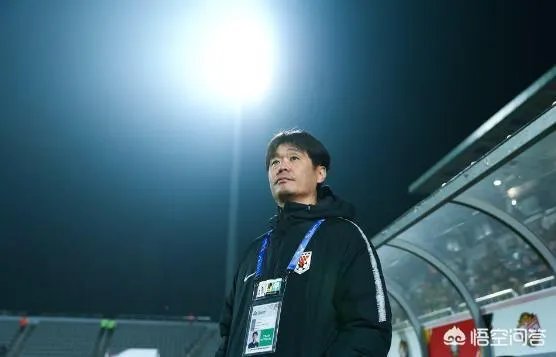 鲁能亚冠比赛你如何看待李霄鹏的换人？换人就丢分是否合理？客场拿一分是不是太可惜？