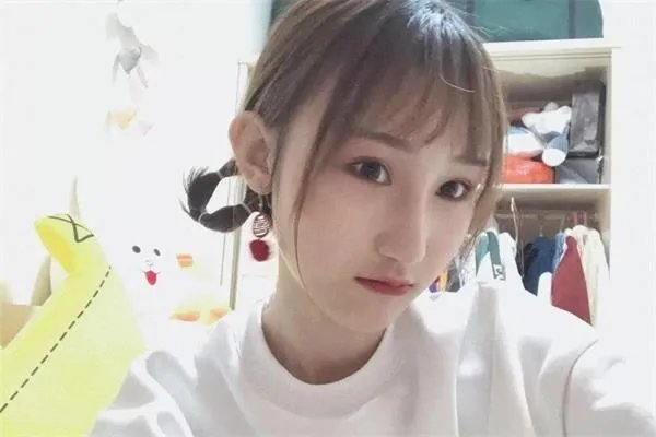 王铮亮吐槽的那位新人歌手，唱歌水平到底怎么样？