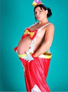 新意倍出 外国准妈妈的20张孕妇照