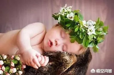 “妈妈，烛光里的妈妈”每次听到这首歌曲时候它总是那么的抓住我的心？