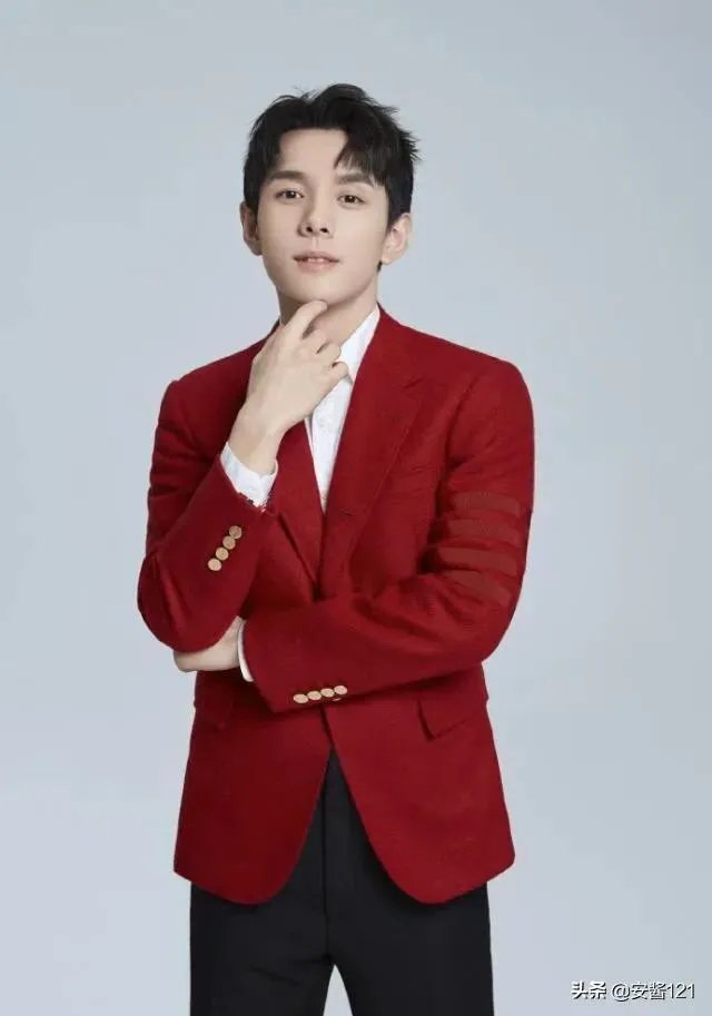 如何看待李佳琦加盟《吐槽大会》?