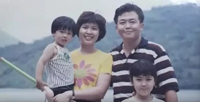 90后美女学霸放弃百万年薪,23岁立志为乡村儿童而活,被福布斯评为全球杰出青年