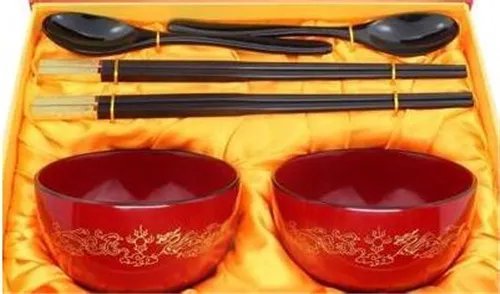 我哥结婚送什么礼物好  送给哥哥的结婚实用礼物推荐