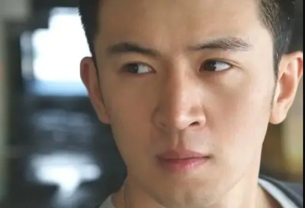 郭家铭发文宣布离婚,他的微博发文内容讽刺吗?