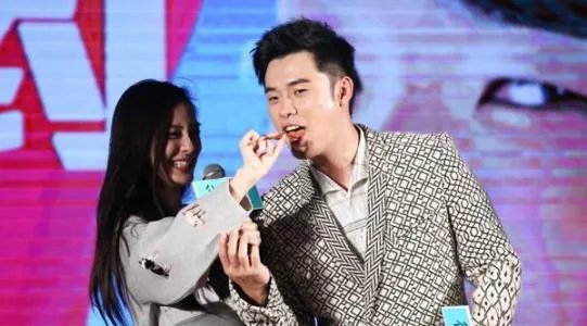 baby跑男里喜欢粘陈赫 陈赫baby天涯扒皮关系真实最好有一腿假的