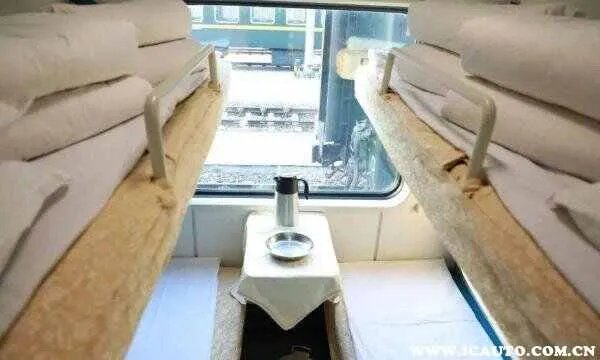 高铁一等座二等座和商务座的区别，高铁一等卧和二等卧区别