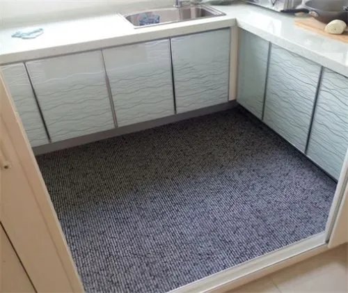 睡地板垫多厚才没影响