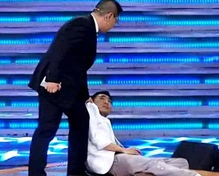 张绍刚为什么离开非你莫属？