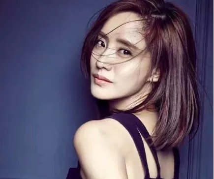 王智什么时候产女？